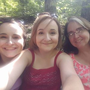 Meet your Posher, Annette